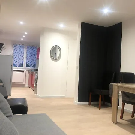 F3 Avec Parking Cote Dock76 *