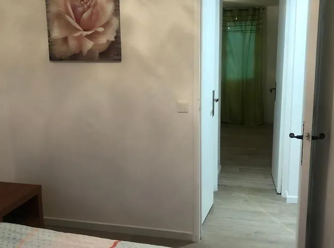 F3 Avec Parking Cote Dock76 *